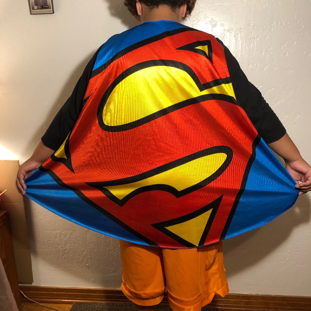 2 capes, Superman and Supergirl, one size